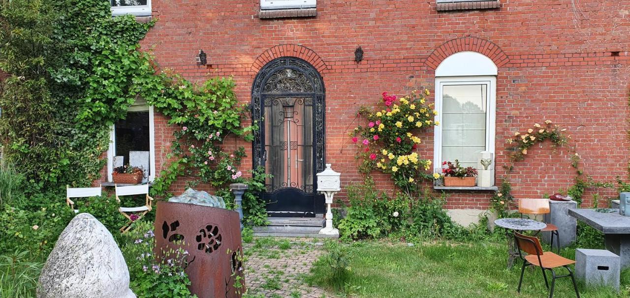 فيلدين Art, Bed & Breakfast المظهر الخارجي الصورة